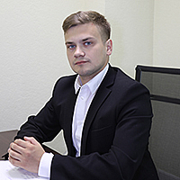 Бурлаков Максим